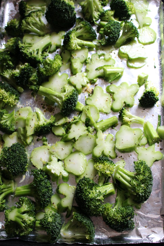 Easy and Quick Roasted Lemon Broccoli