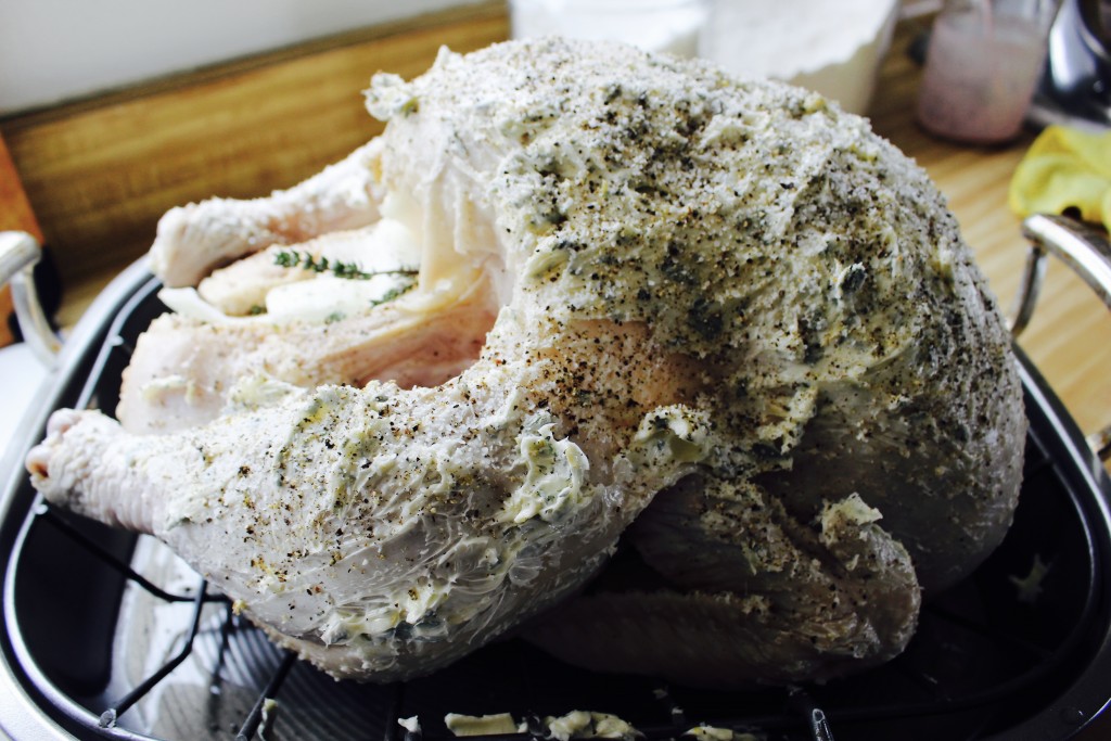 Prepping a Turkey to Roast