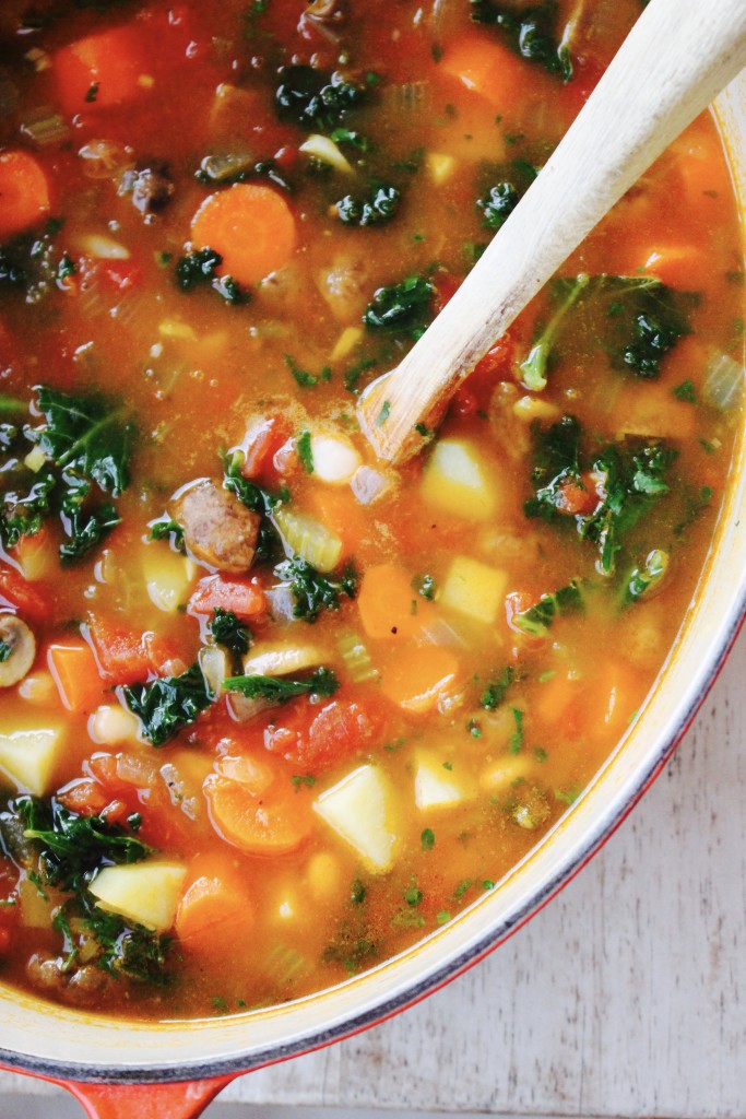 Hearty Vegetable Soup with White Beans & Kale